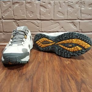 new balance 642 abzorb